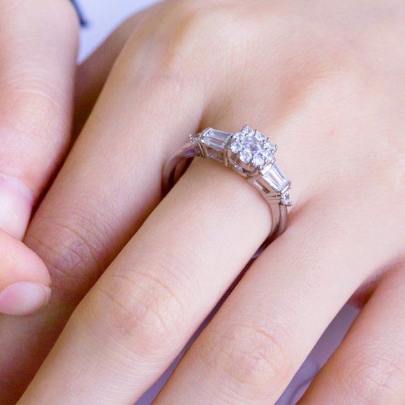 🎊Refine Engagement Sun Flower Pure Zircon Rings for Women, EVGG1235 - Picture 2 of 4